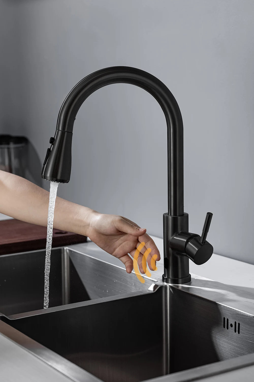 Smart Touchless Kitchen Faucet